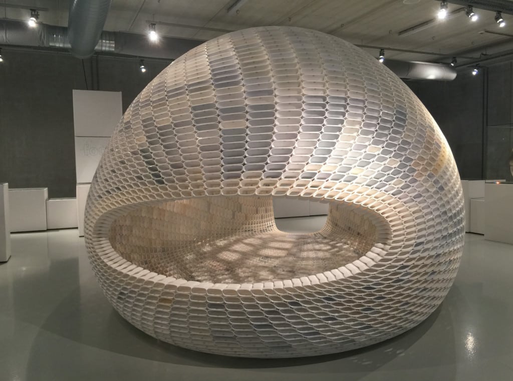 egg-3d-cube-design-museum