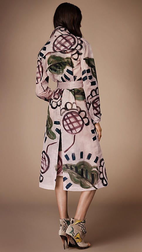 Burberry_flower_trenchcoat