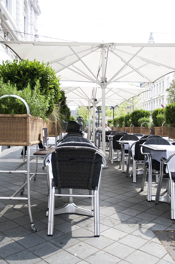 Harry's-Restaurant-terras