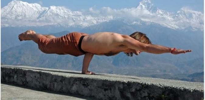 Yoga: gevuiste handen in München