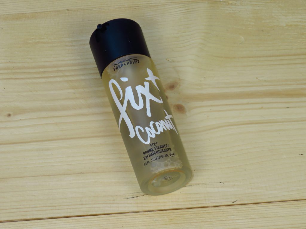 MAC fixingspray coconut fix +